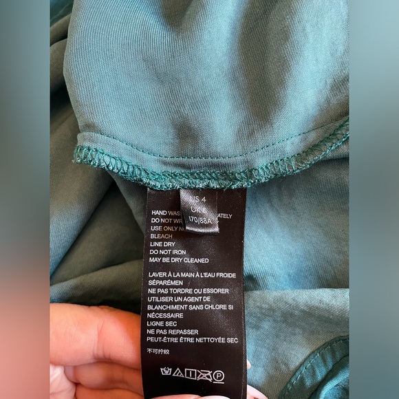 Gorgeous ANTHROPOLOGIE green dress - Picture 4 of 16